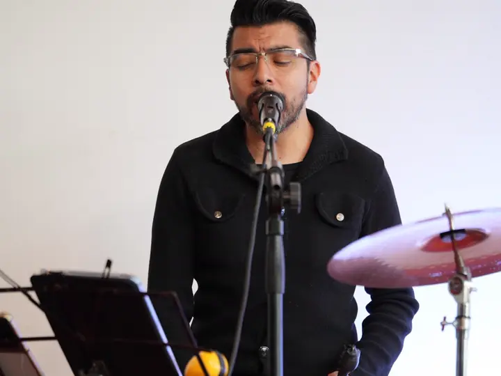 Alabanza en el servicio